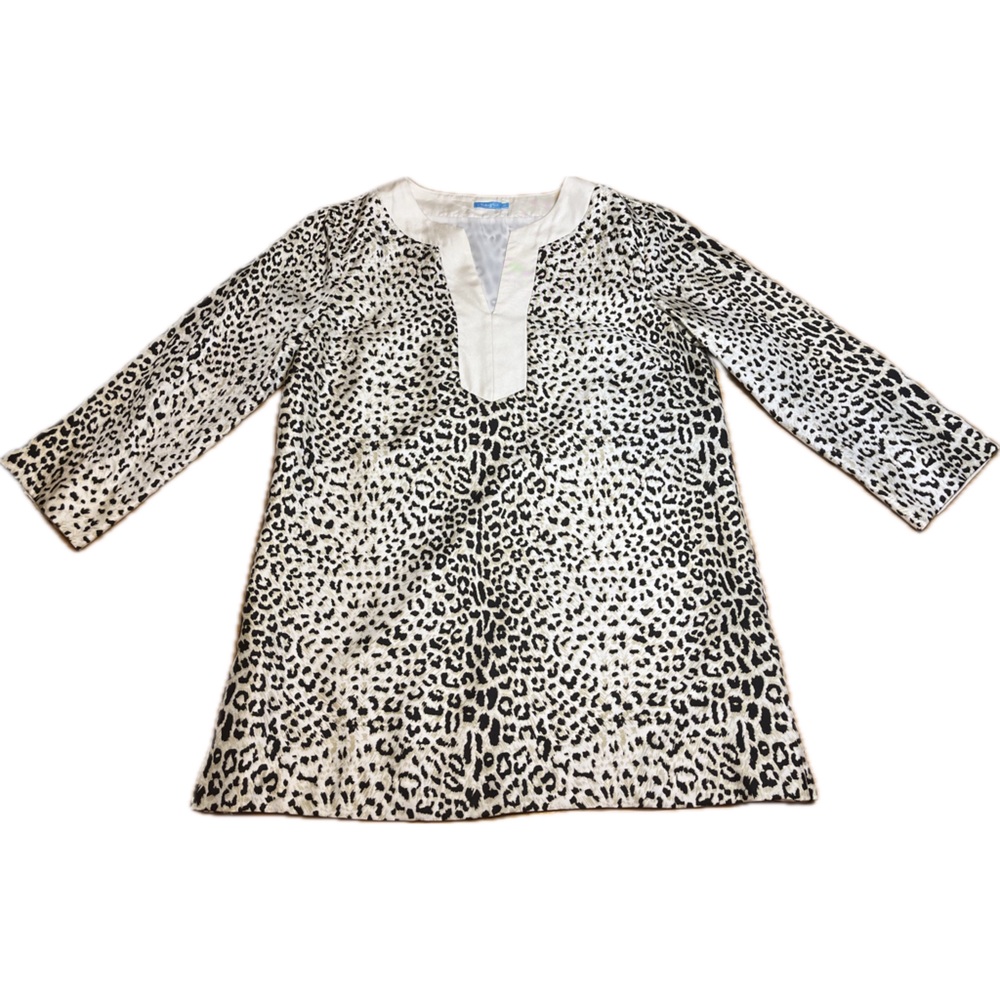 J McLaughlin Silk Tunic Top Women Size xs Animal Print Blouse